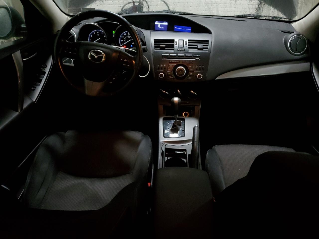 2012 Mazda 3 - Image 8