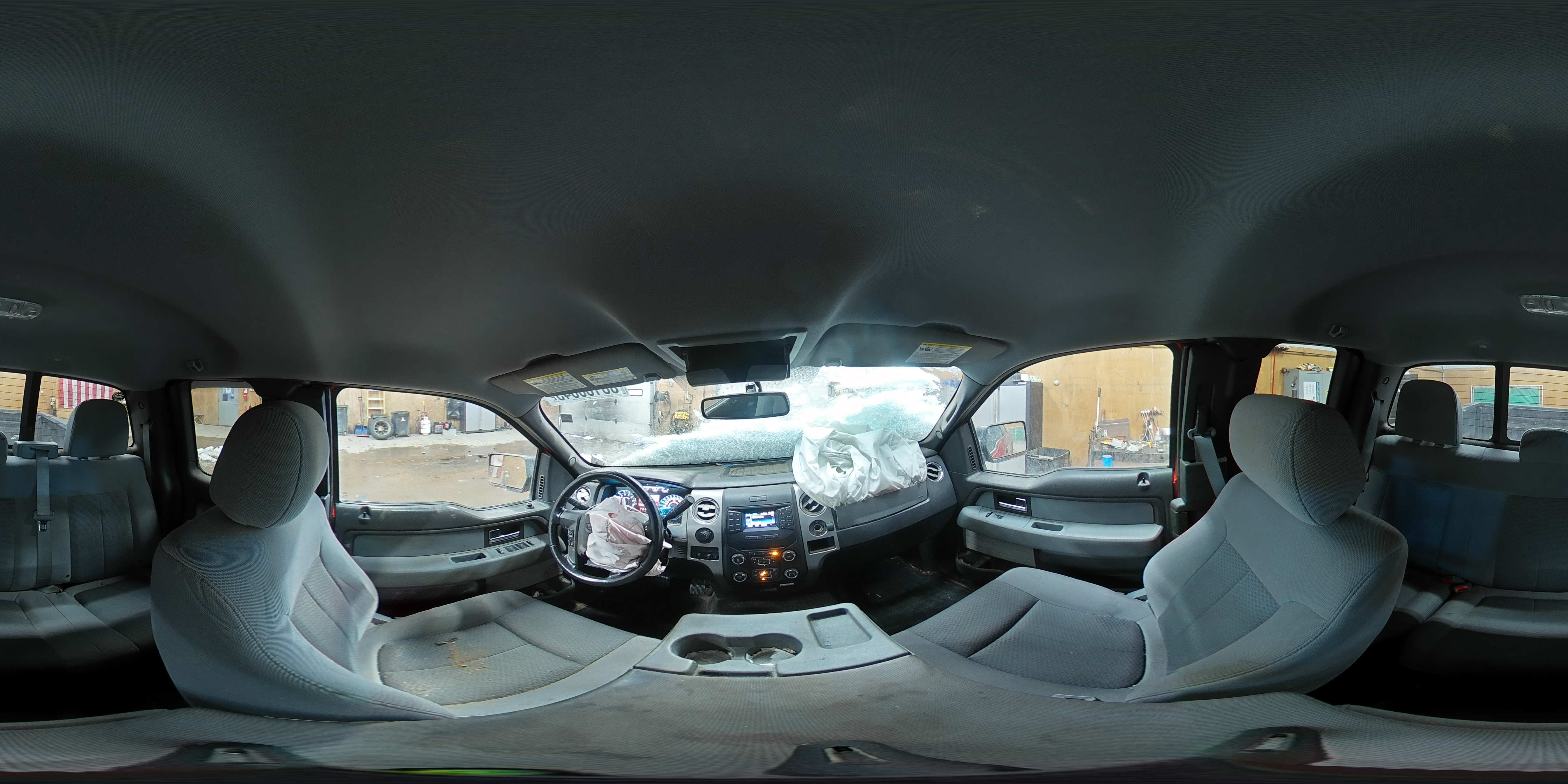 2013 Ford F-150 - Image 13
