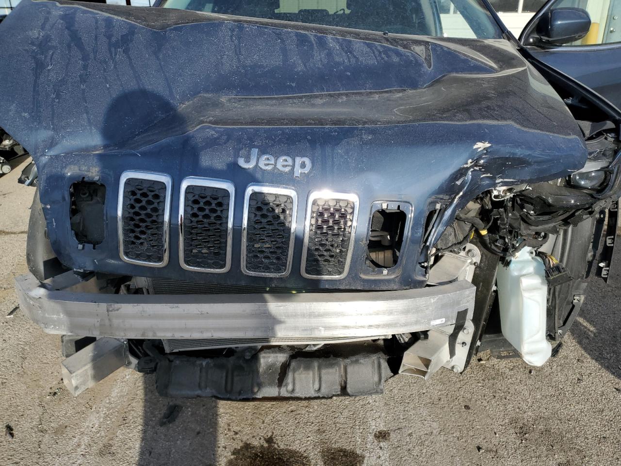 2021 Jeep Grand Cherokee - Image 12