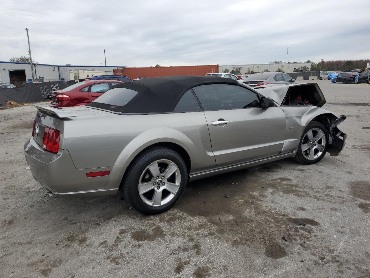 2008 Ford Mustang - Image 3