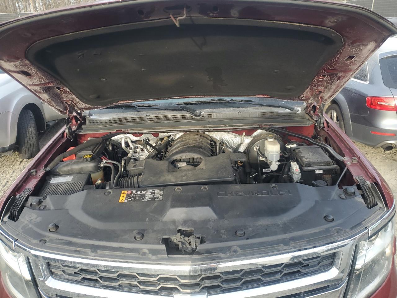 2017 Chevrolet Suburban - Image 12