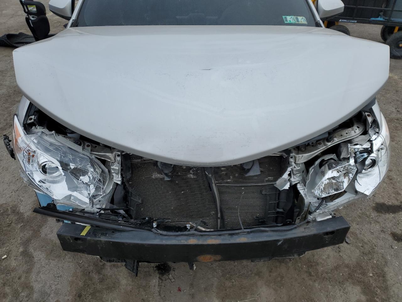 2012 Toyota Camry - Image 12