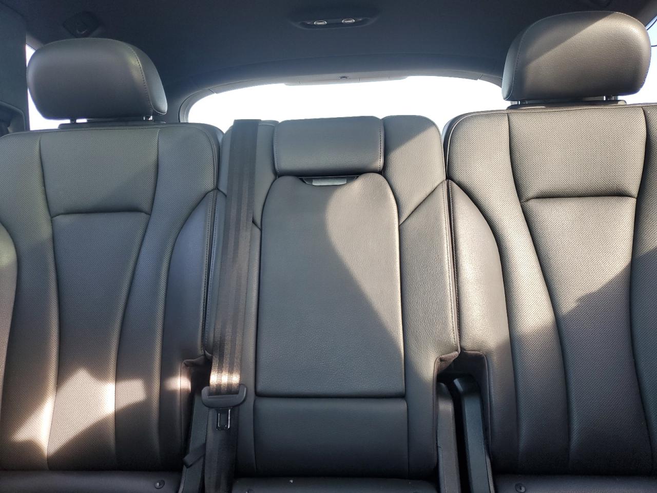 2017 Audi Q7 - Image 10
