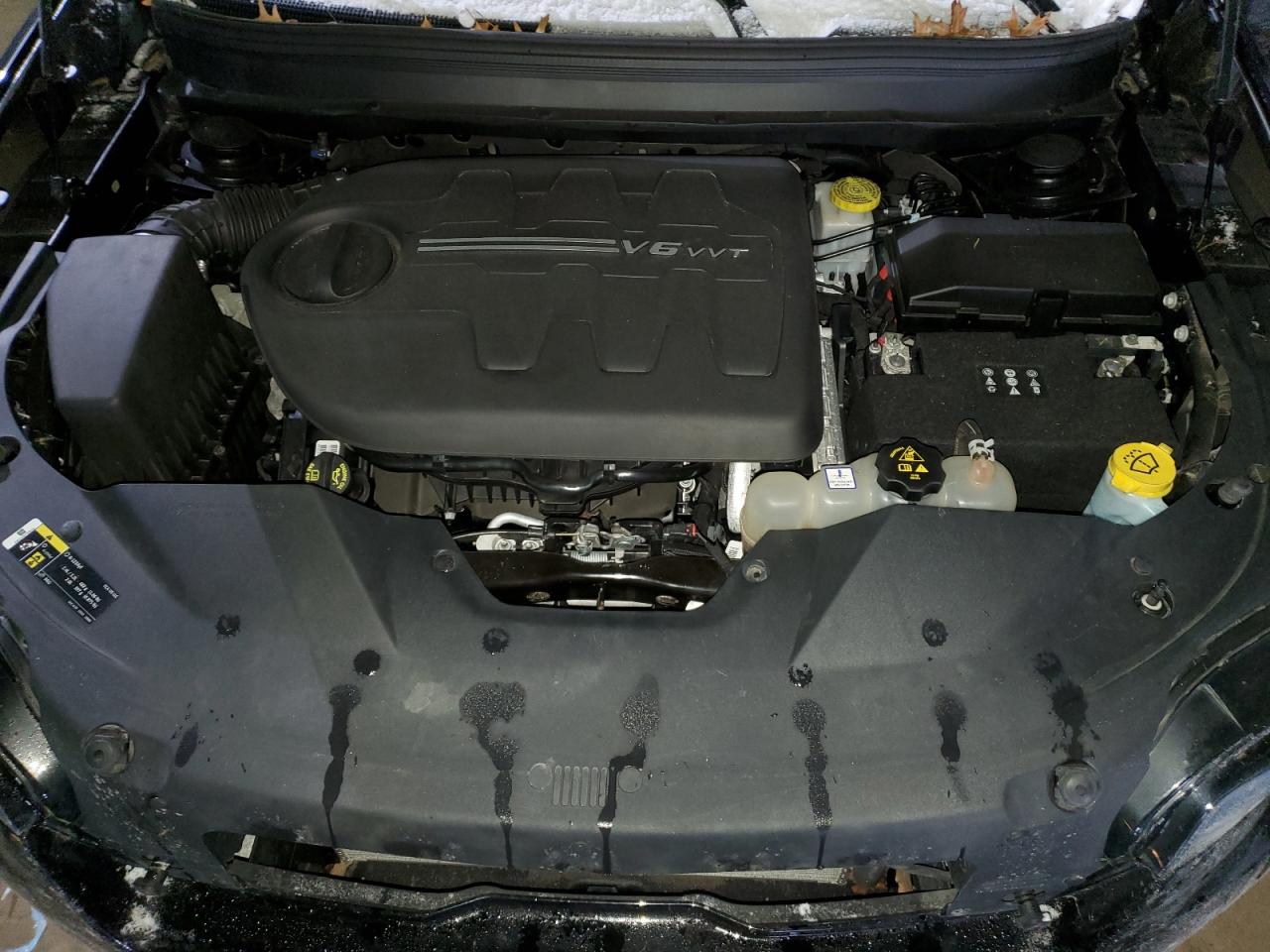 2019 Jeep Grand Cherokee - Image 12