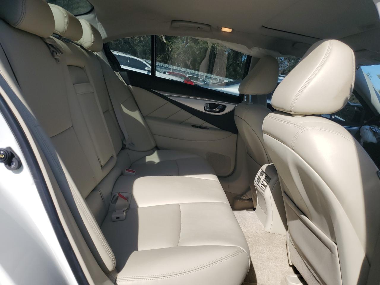 2019 Infiniti Q50 - Image 10