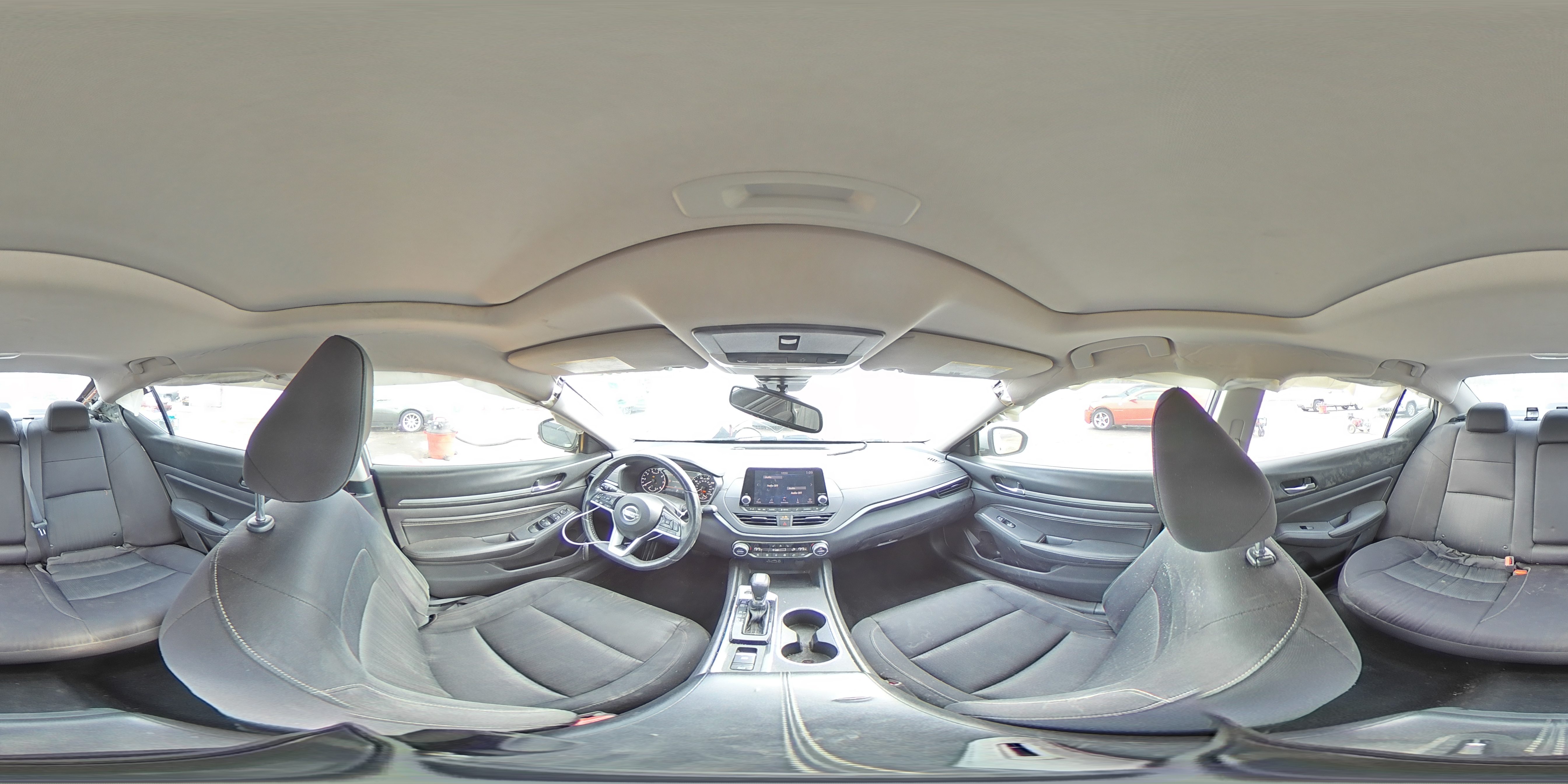 2019 Nissan Altima - Image 15