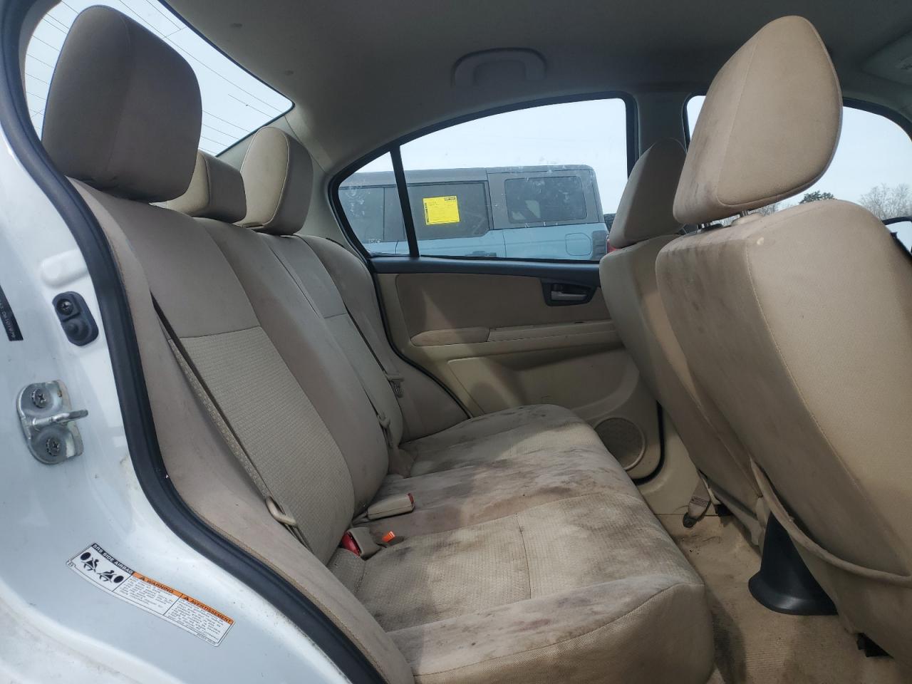 2013 Suzuki SX4 - Image 11