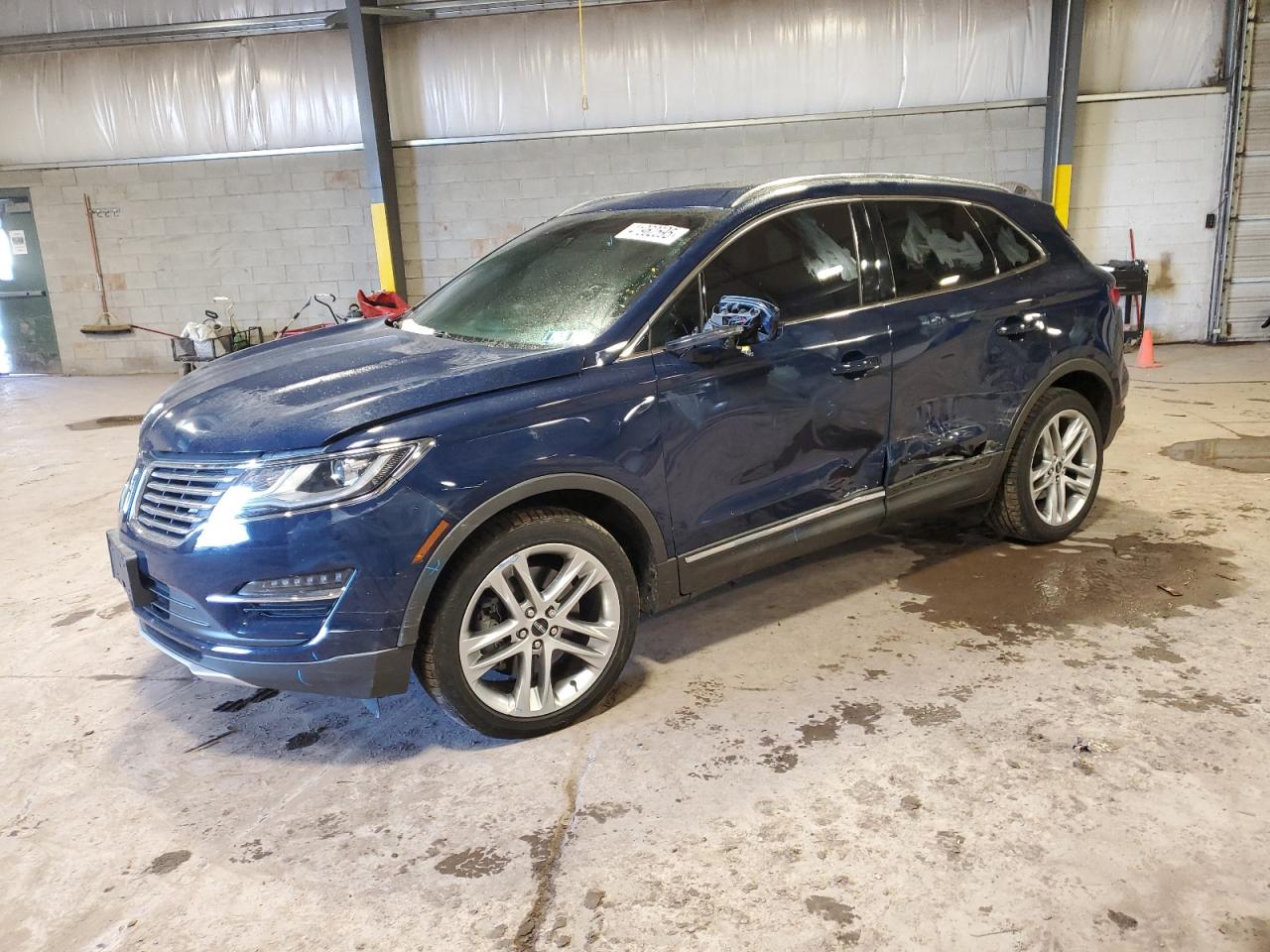 2018 Lincoln MKC - Image 1