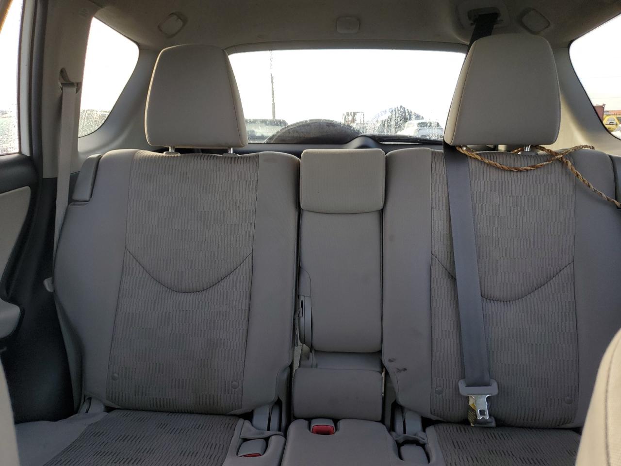 2012 Toyota RAV 4 - Image 10