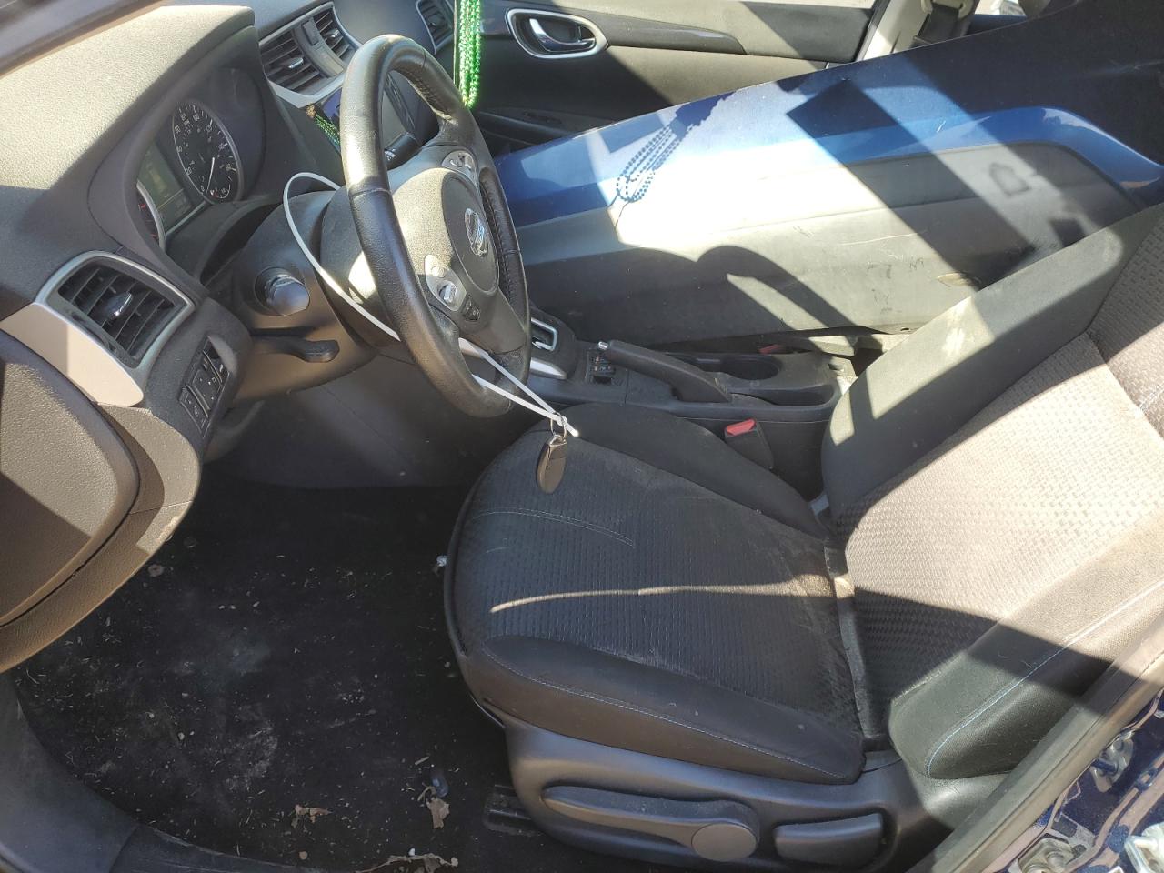 2019 Nissan Sentra - Image 7