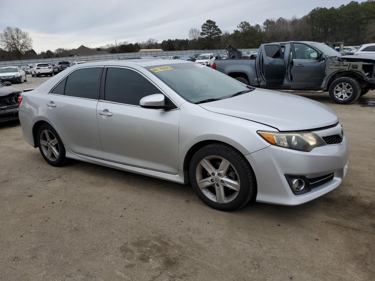 2013 Toyota Camry - Image 4
