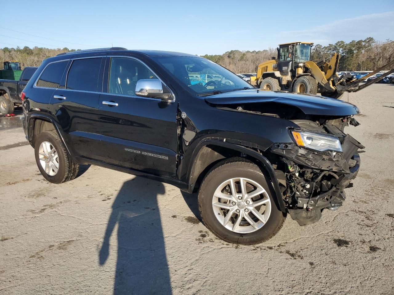 2017 Jeep Grand Cherokee - Image 4