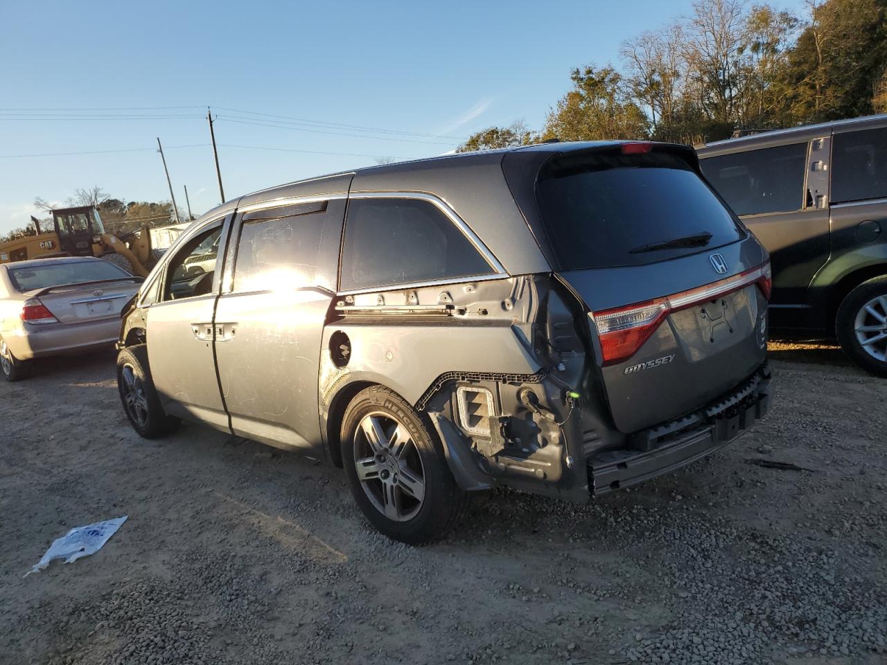2013 Honda Odyssey - Image 2