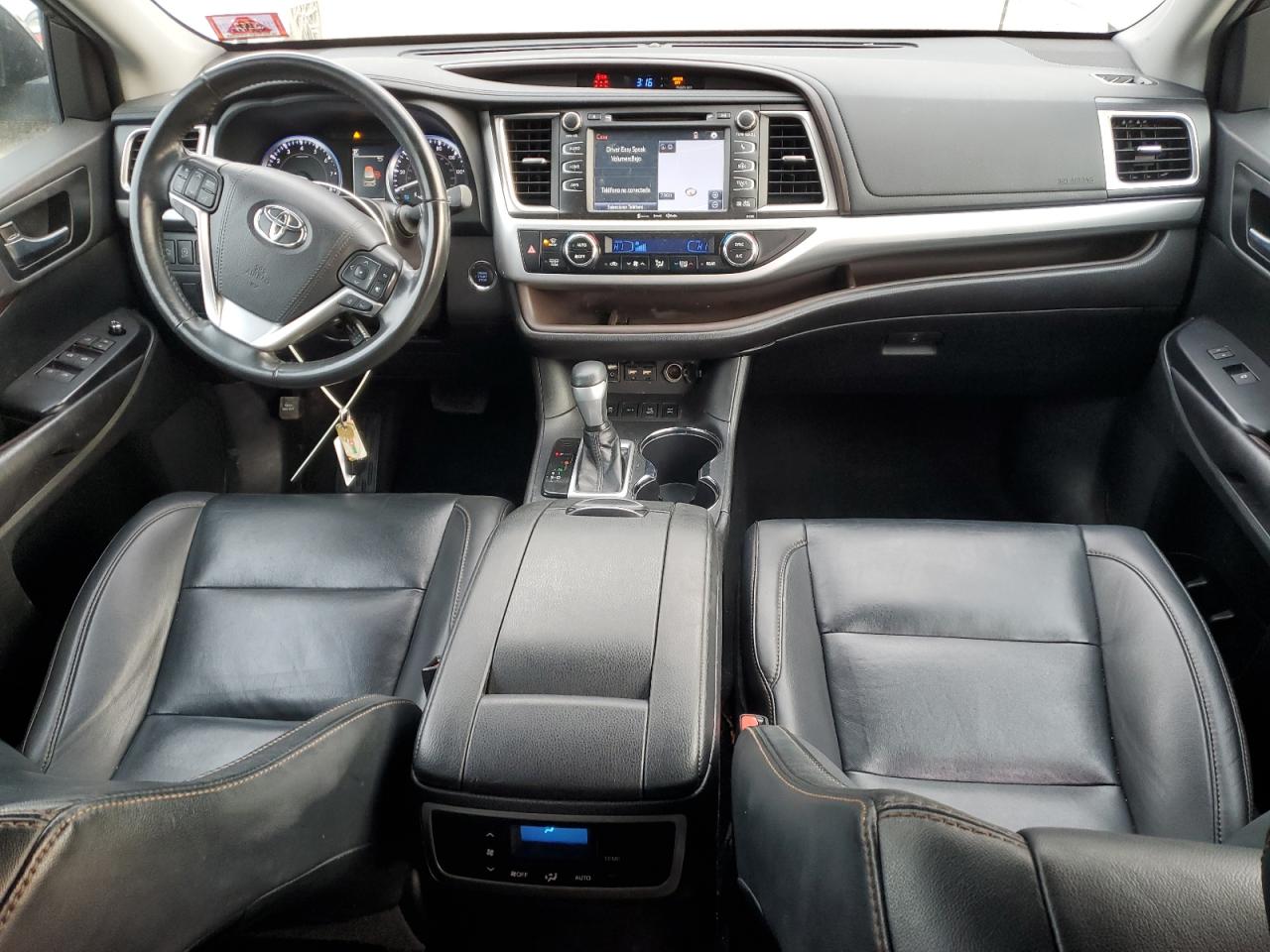 2019 Toyota Highlander - Image 8