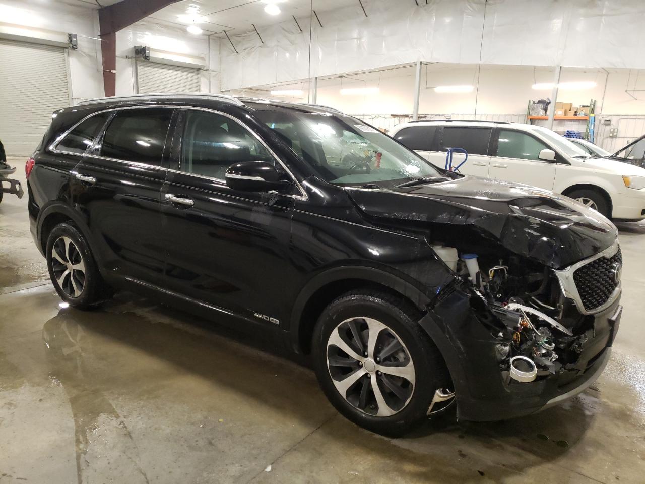 2017 Kia Sorento - Image 4