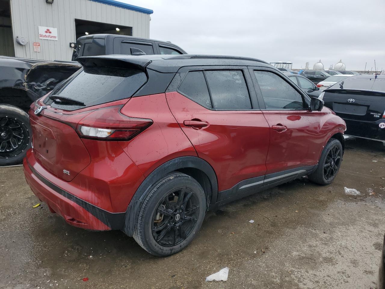 2021 Nissan Kicks - Image 3