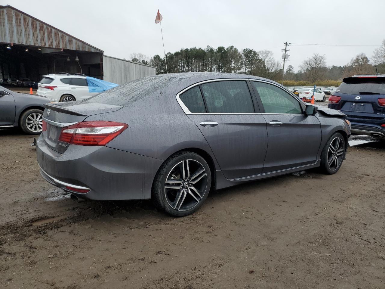 2017 Honda Accord - Image 3
