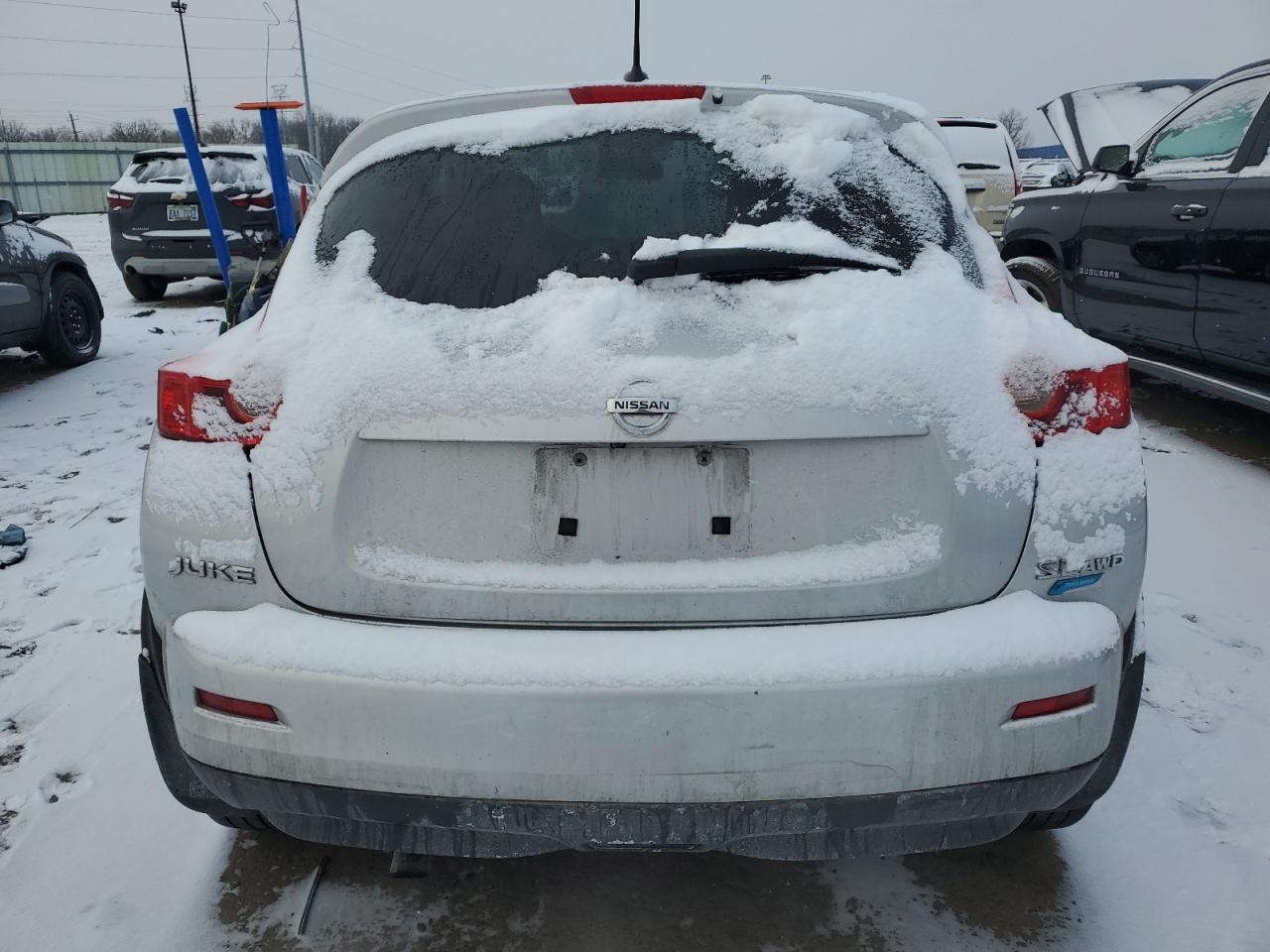 2013 Nissan Juke - Image 2