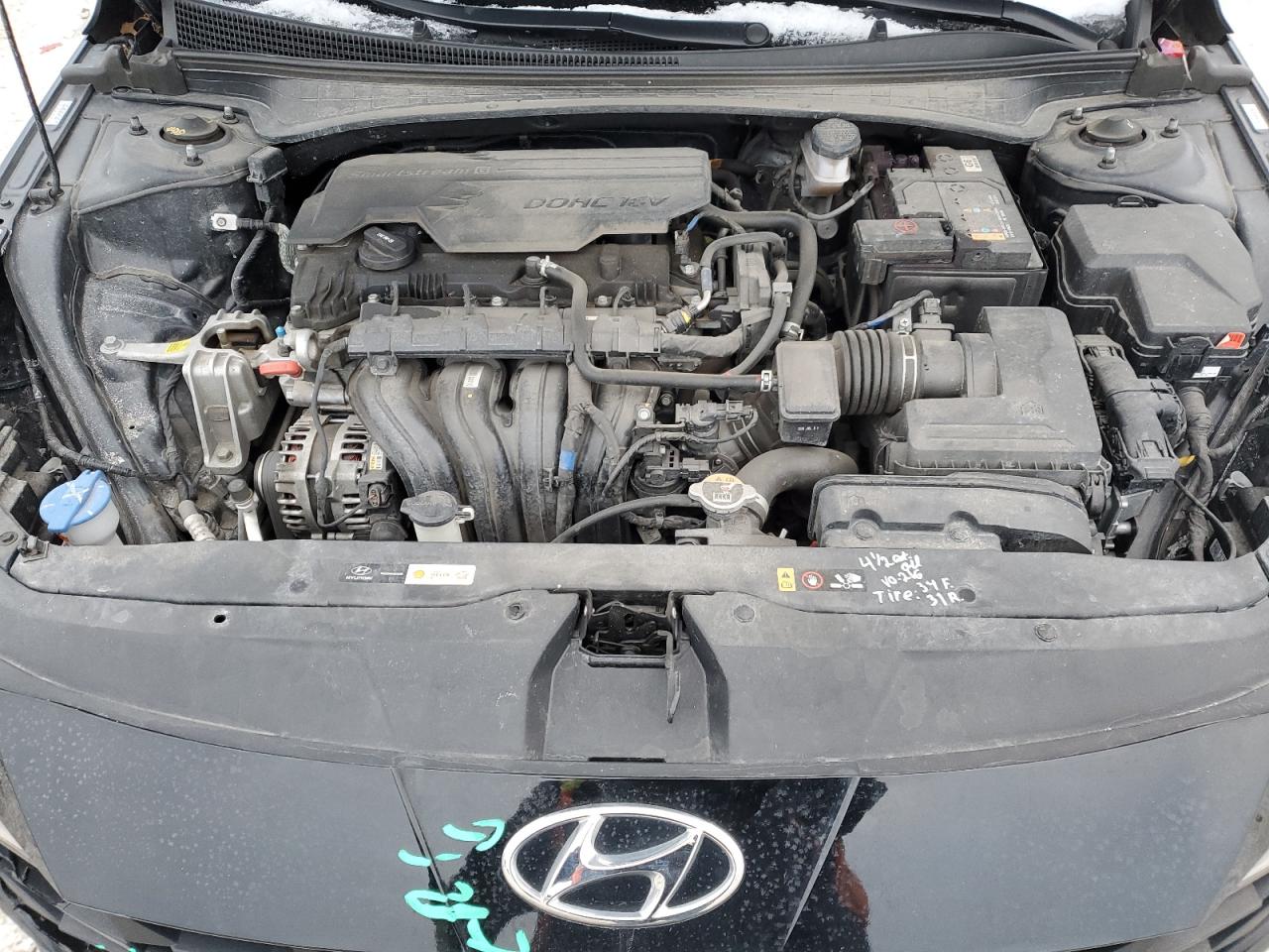 2023 Hyundai Elantra - Image 12