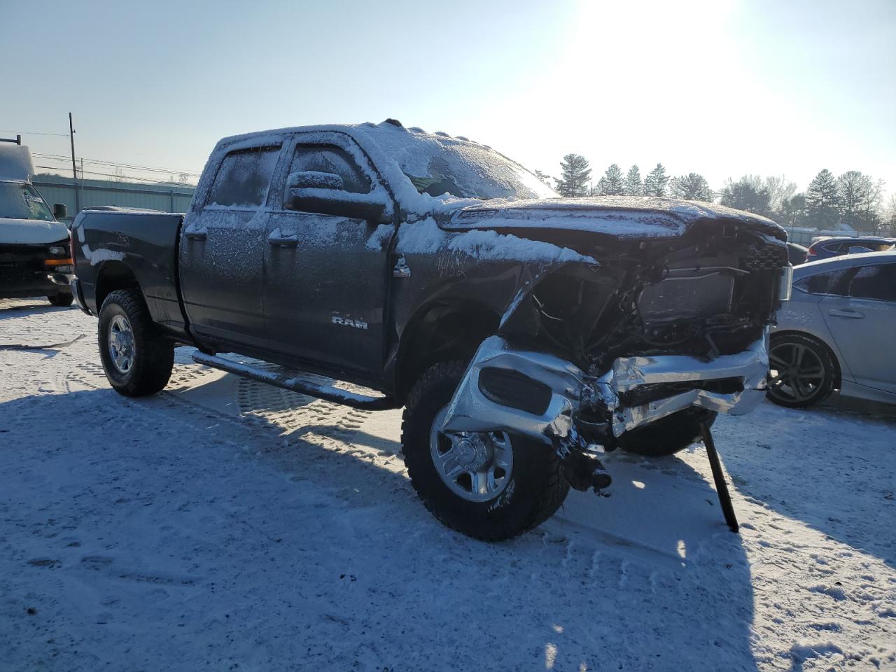 2021 RAM 2500 - Image 4