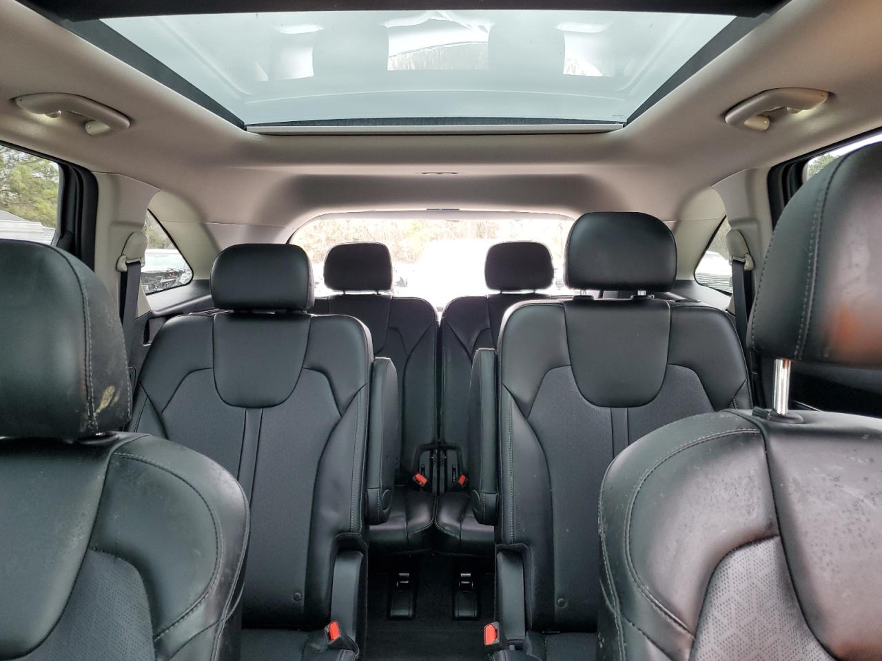 2021 Kia Sorento - Image 10