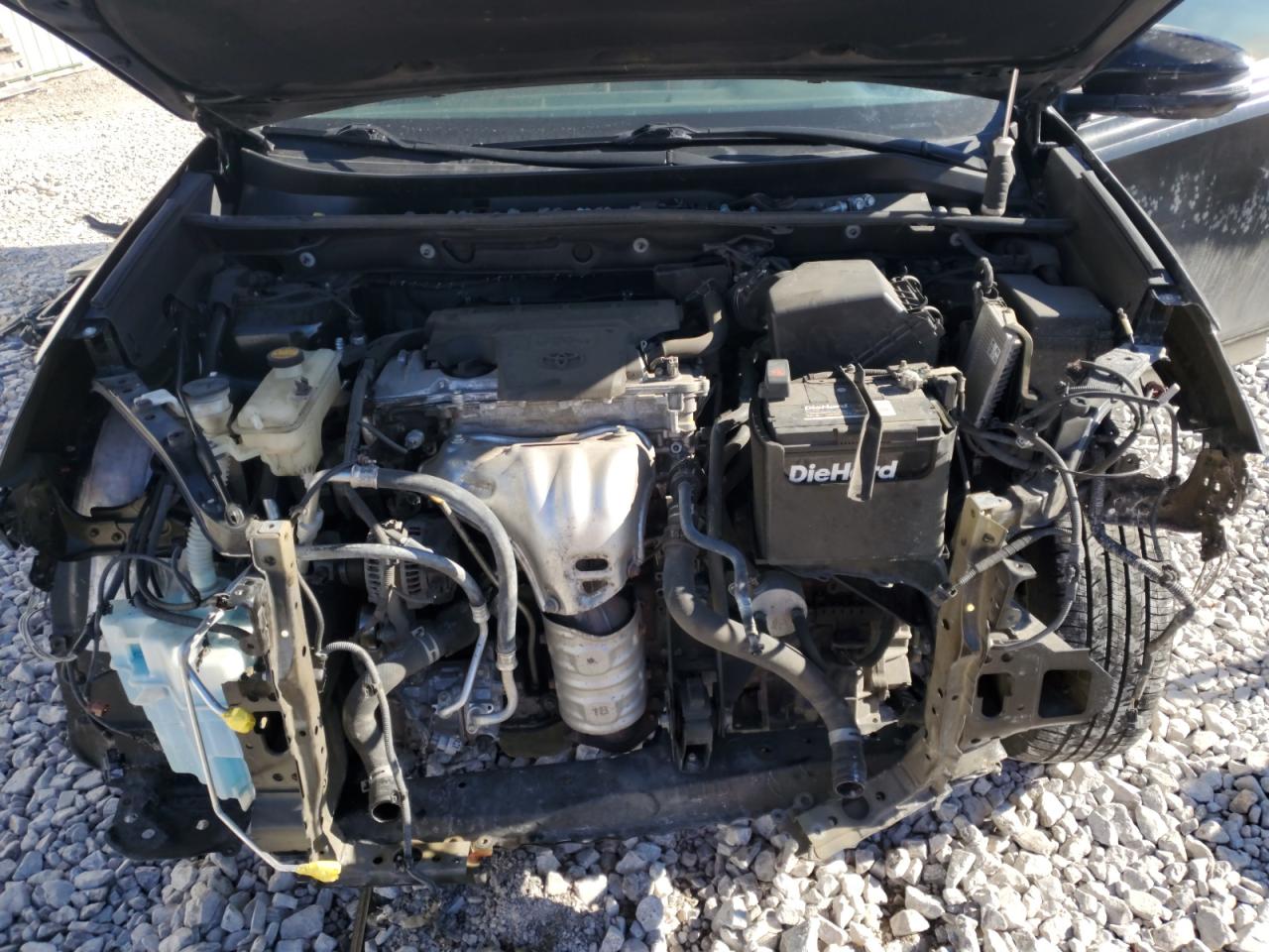 2015 Toyota RAV 4 - Image 12