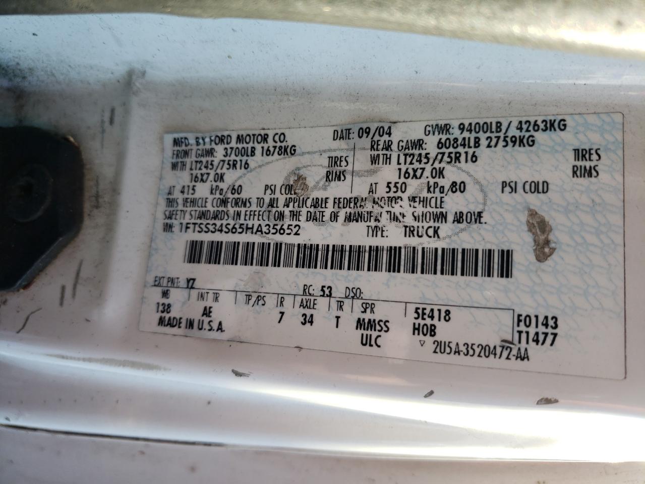 2005 Ford Econoline - Image 13