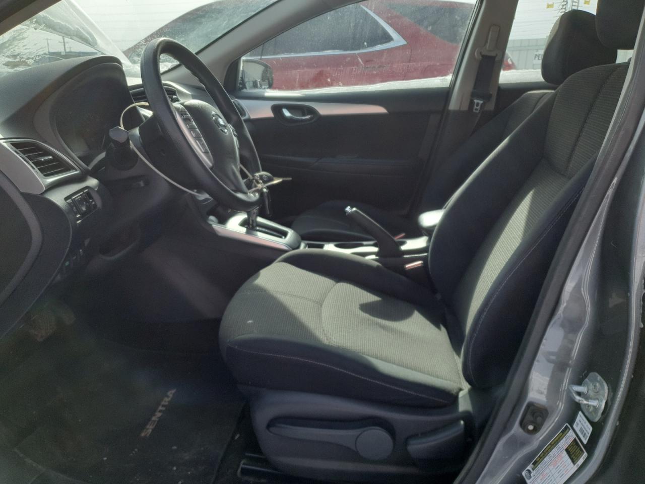 2016 Nissan Sentra - Image 7