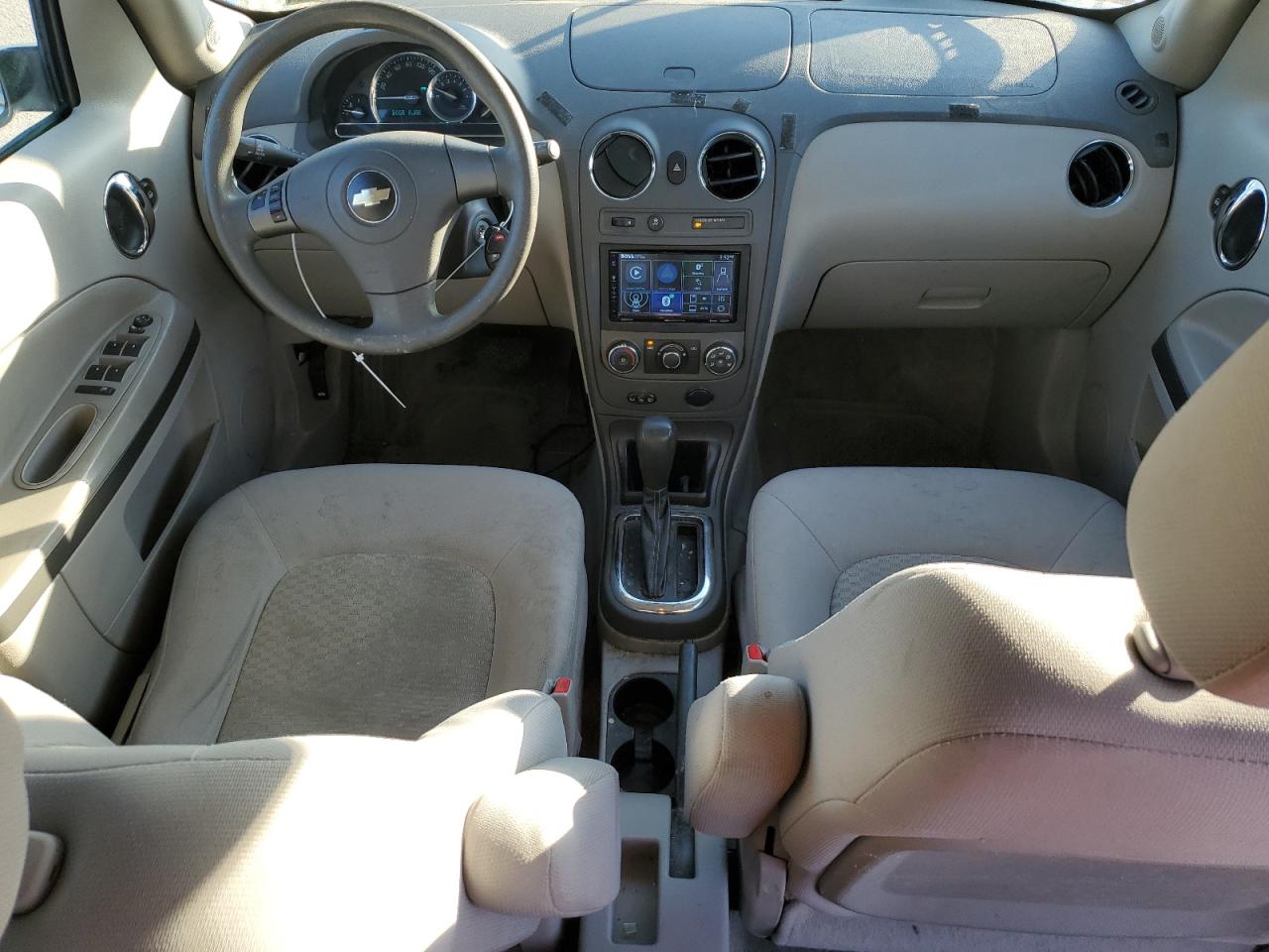 2010 Chevrolet HHR - Image 8