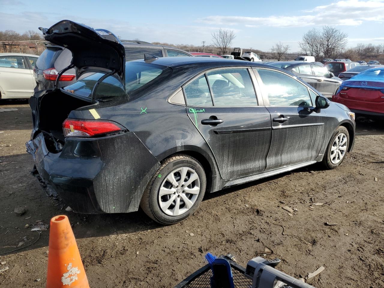 2021 Toyota Corolla - Image 3