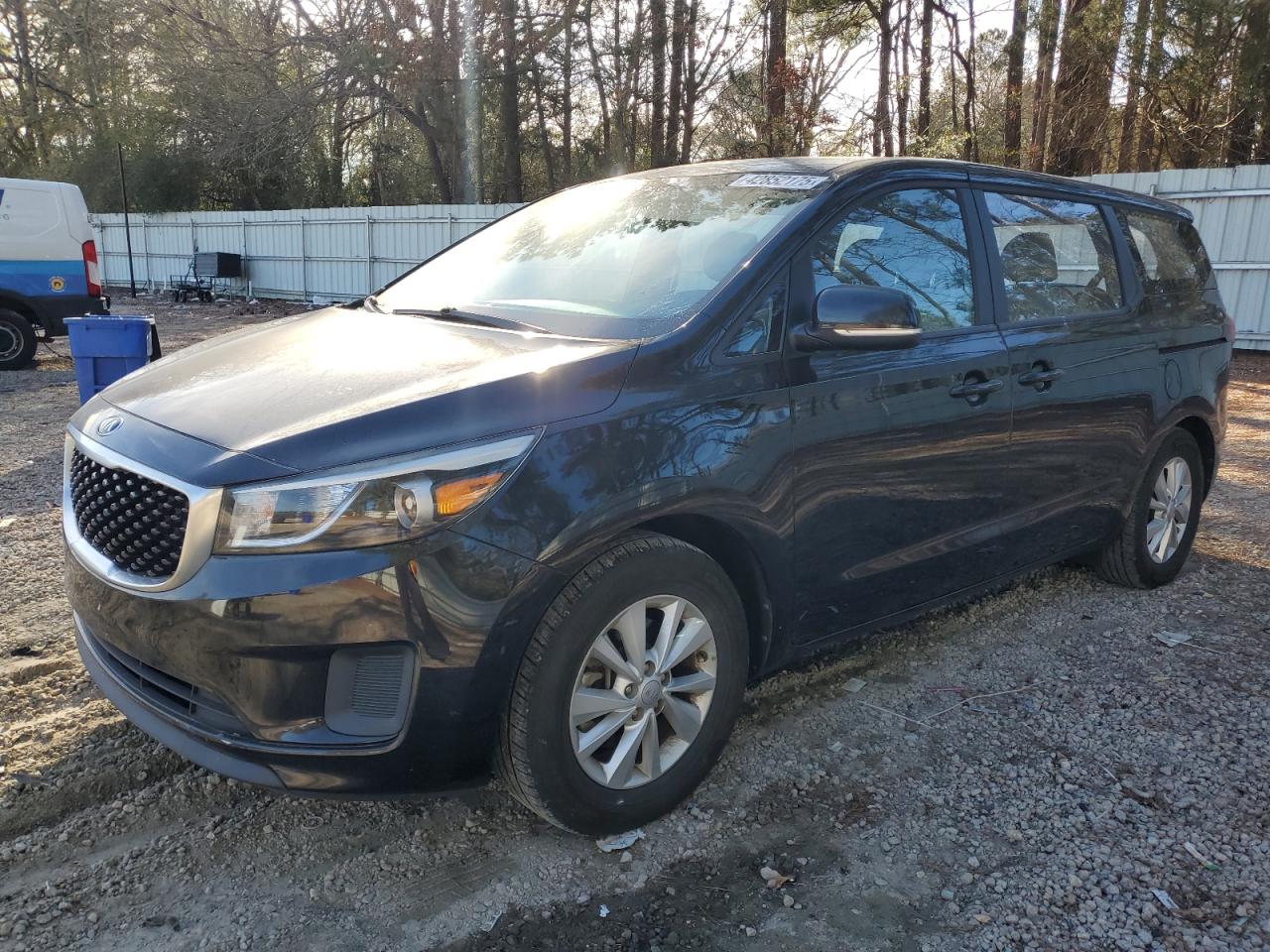 2017 Kia Sedona - Image 1