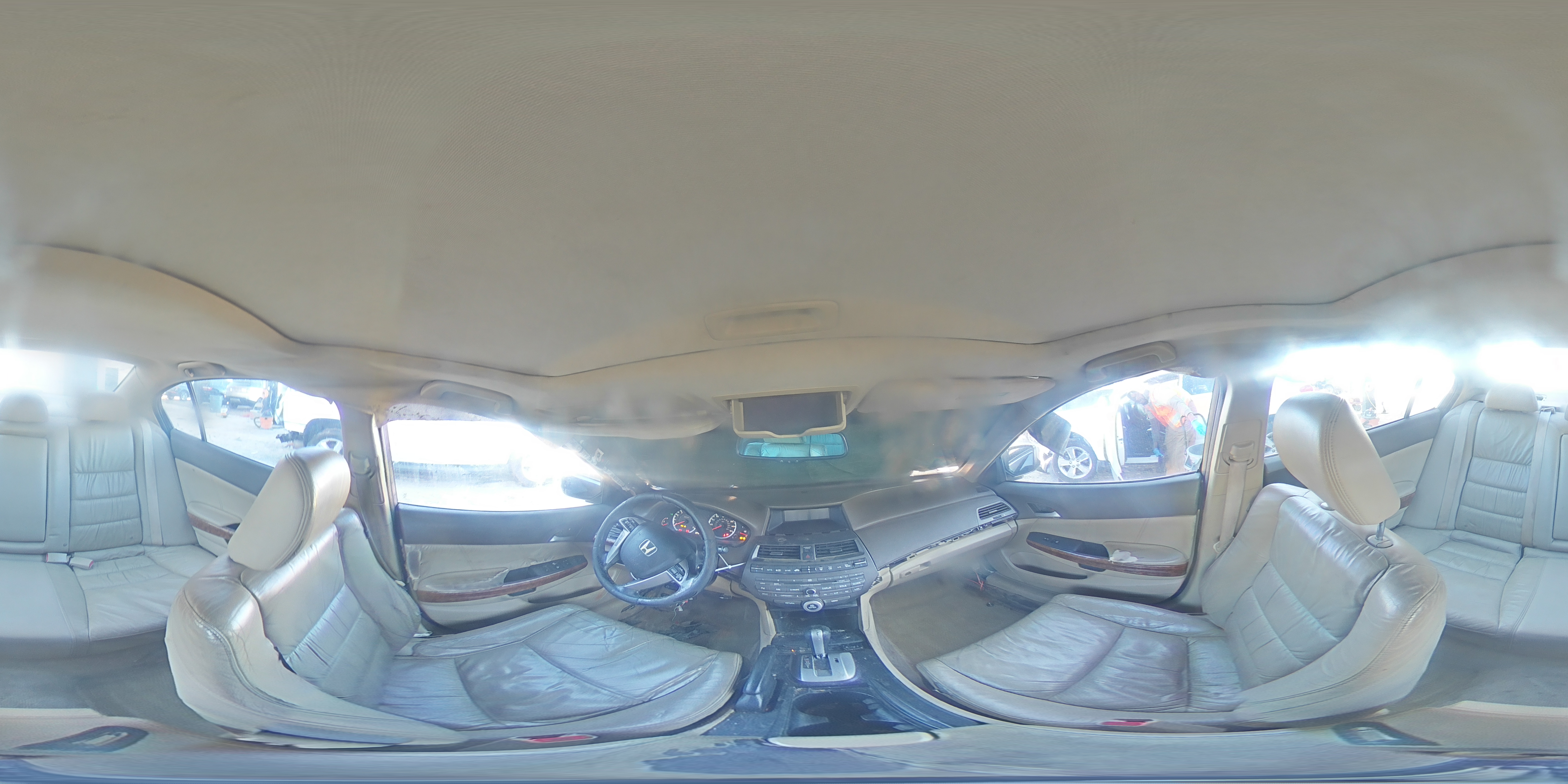2010 Honda Accord - Image 12