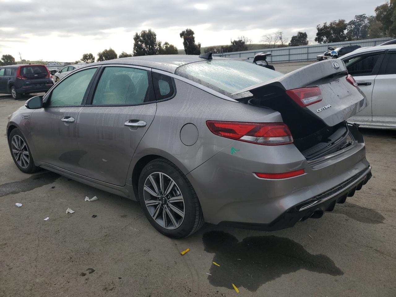 2019 Kia Optima - Image 2