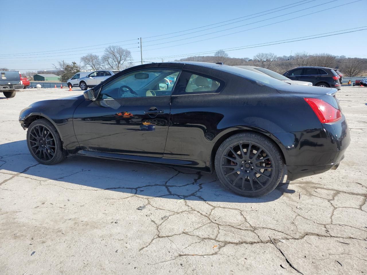 2011 Infiniti G - Image 2