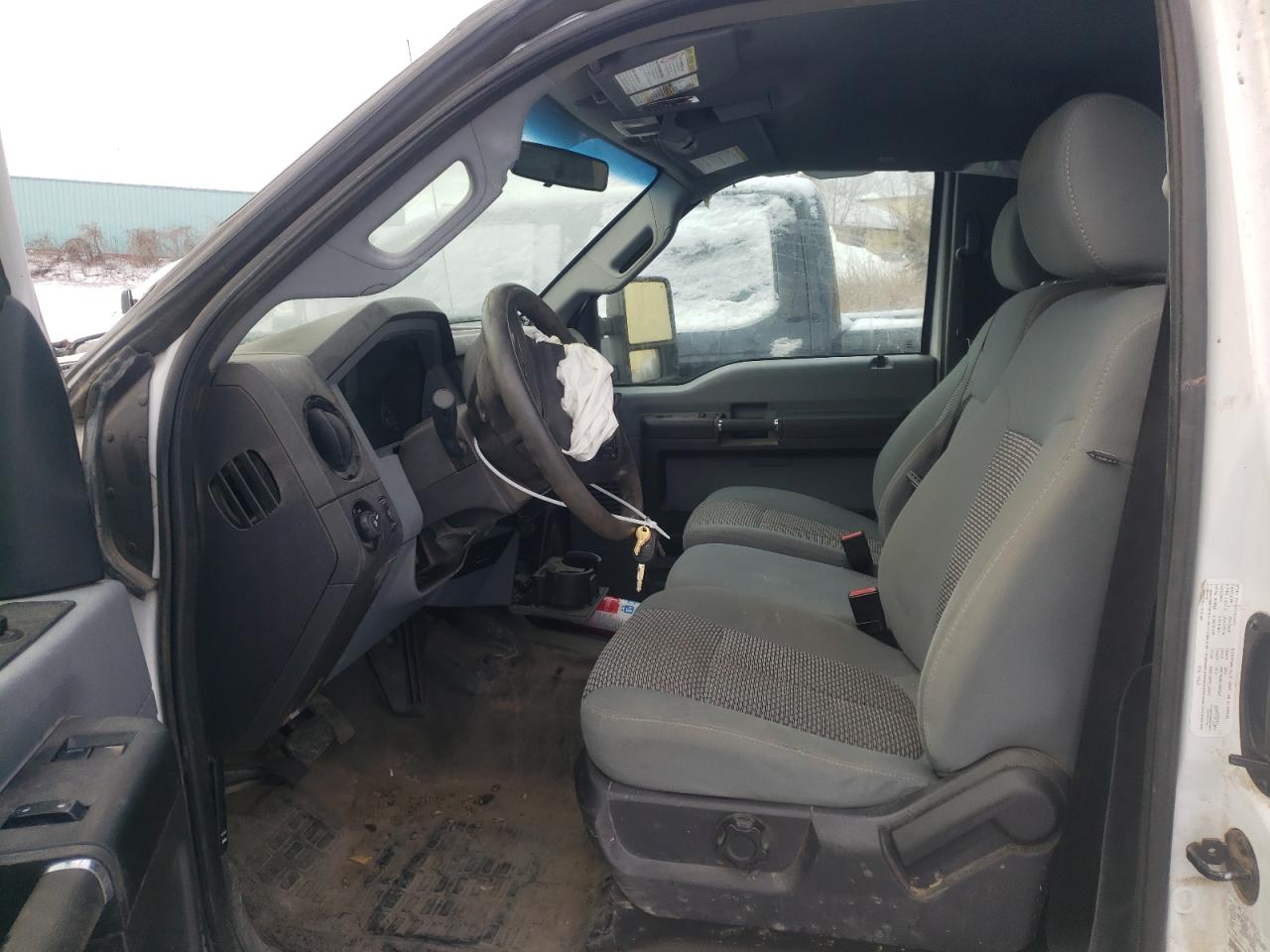 2012 Ford F250 - Image 7