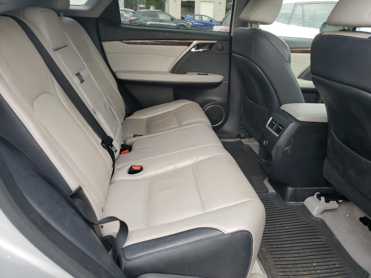 2016 Lexus RX - Image 11