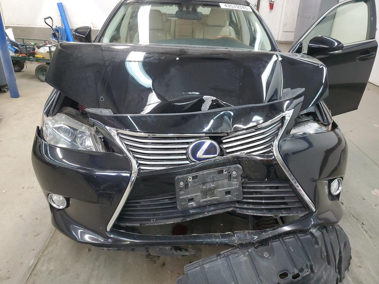 2014 Lexus ES - Image 11
