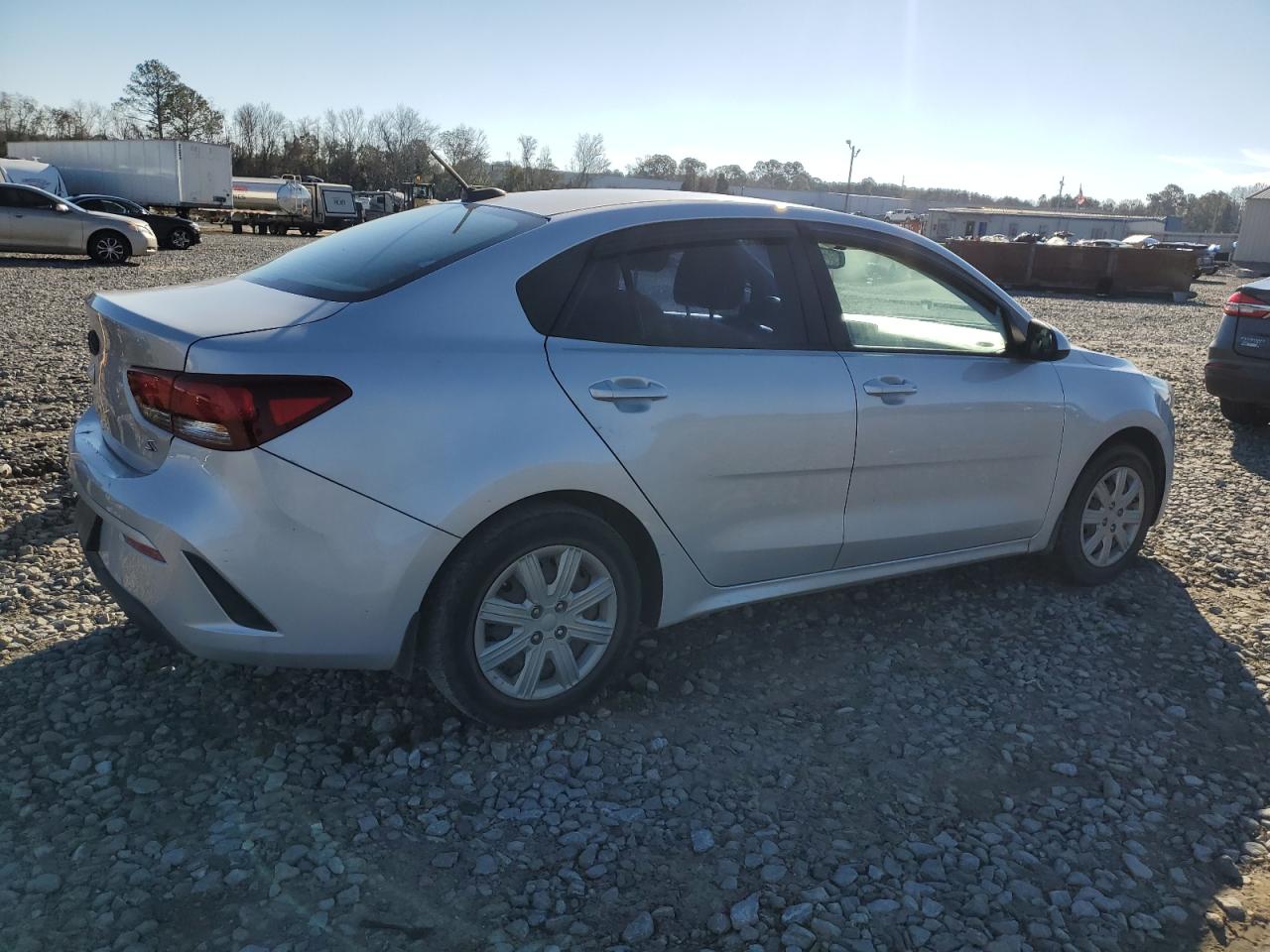 2021 Kia Rio - Image 3