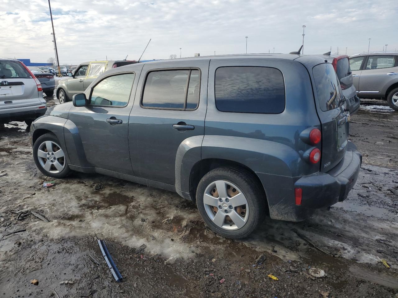 2011 Chevrolet HHR - Image 2