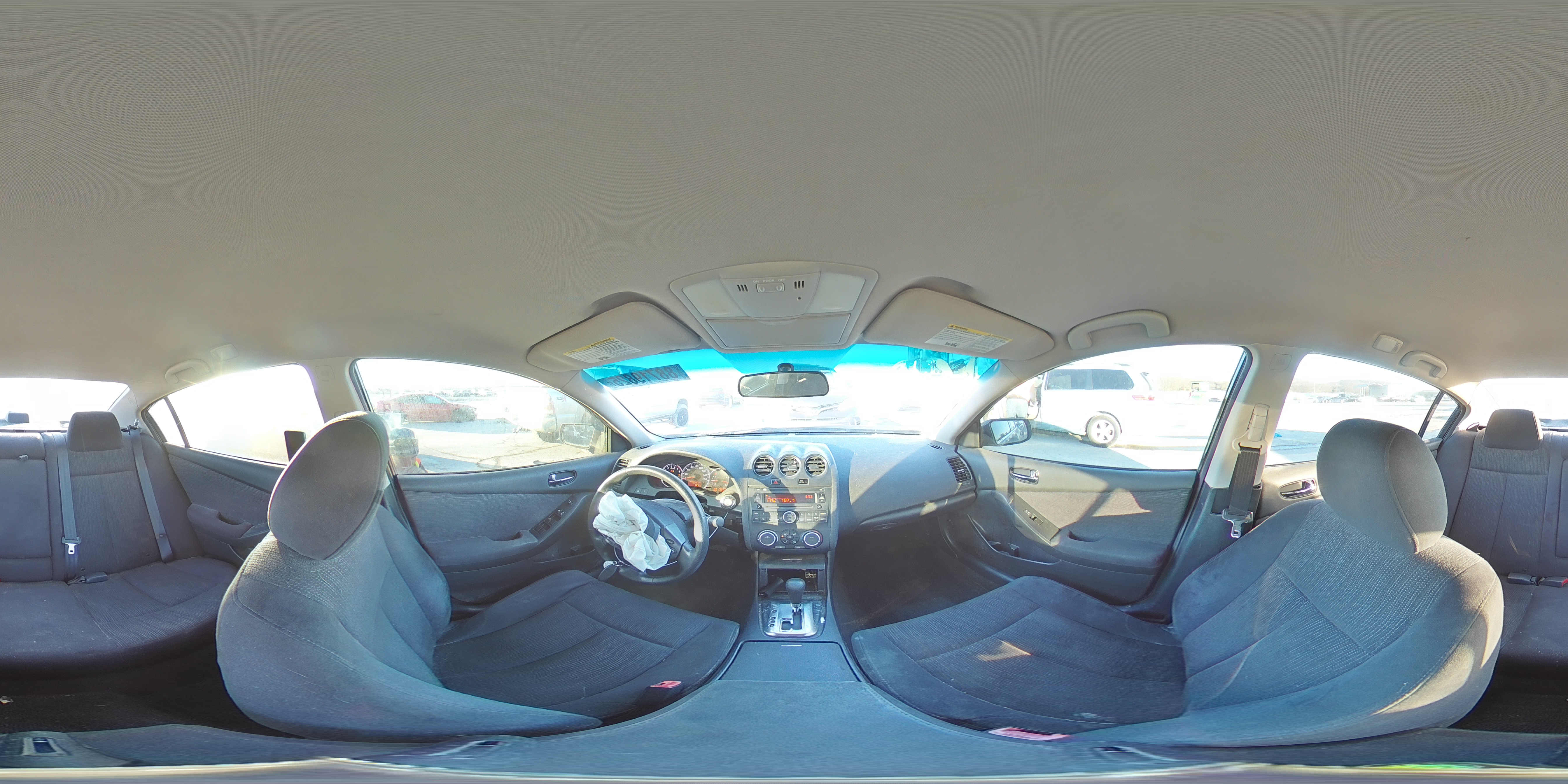 2012 Nissan Altima - Image 12