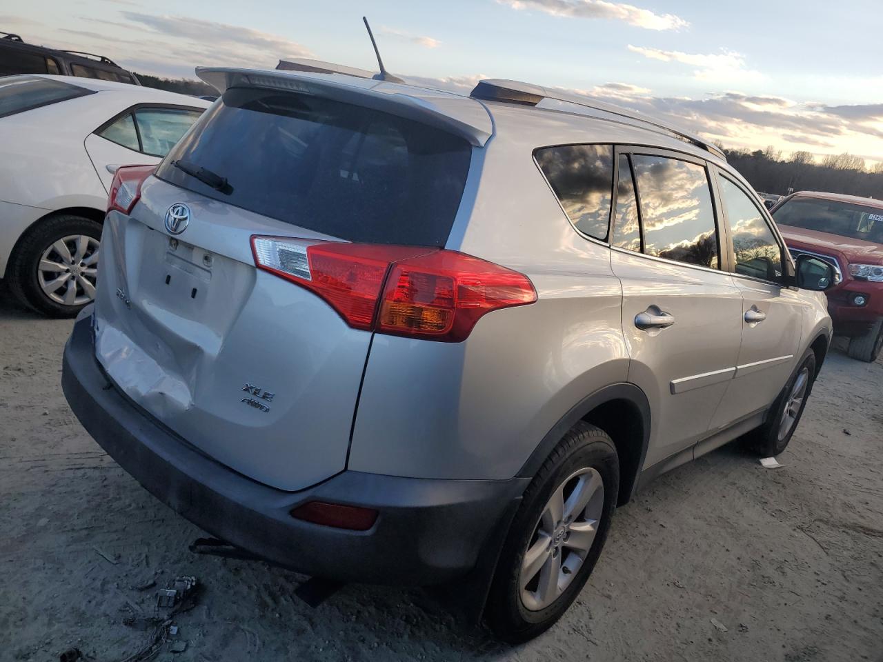 2014 Toyota RAV 4 - Image 3