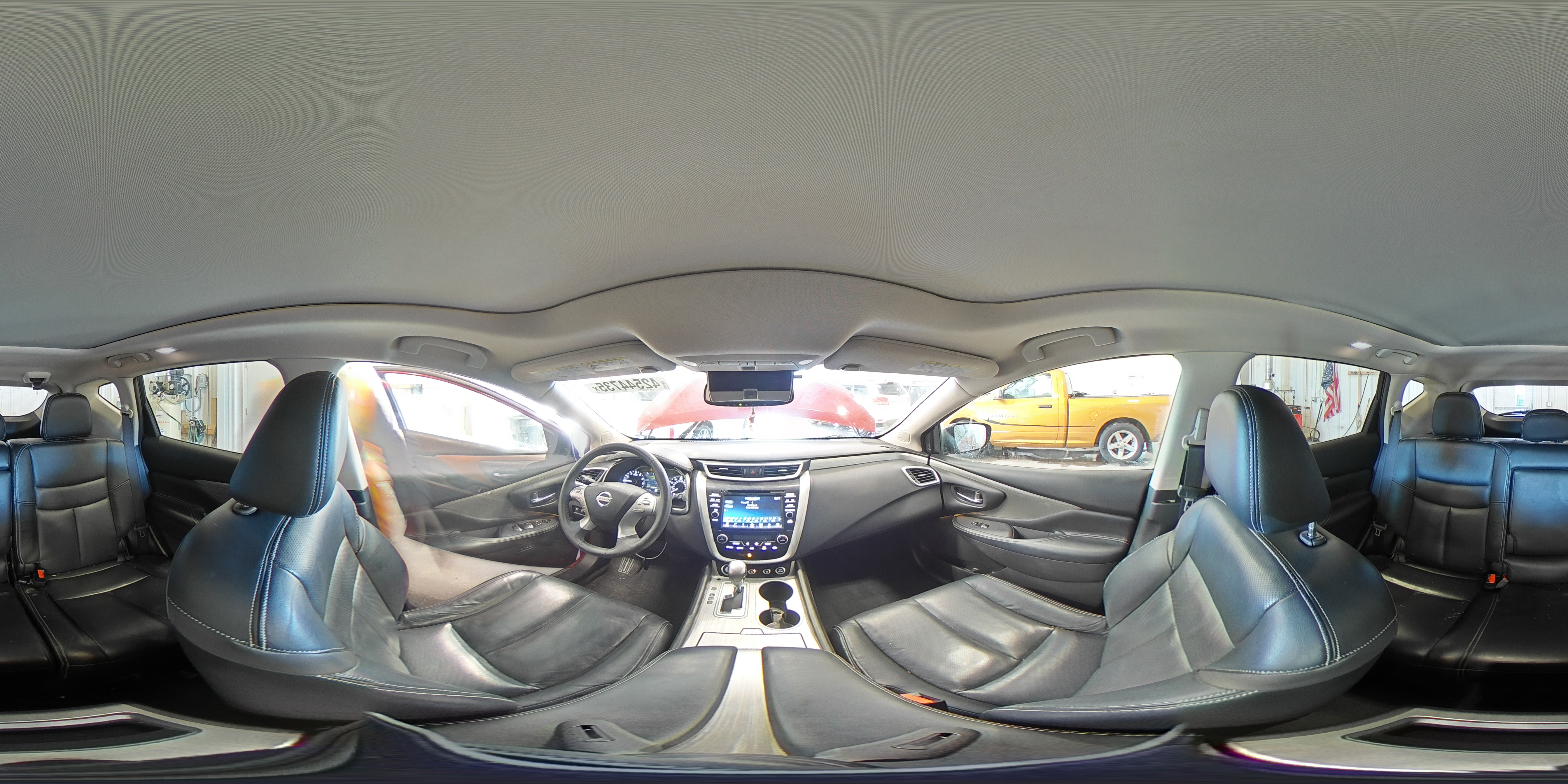 2015 Nissan Murano - Image 15