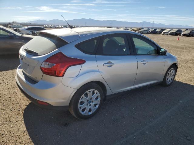  FORD FOCUS 2012 Silver