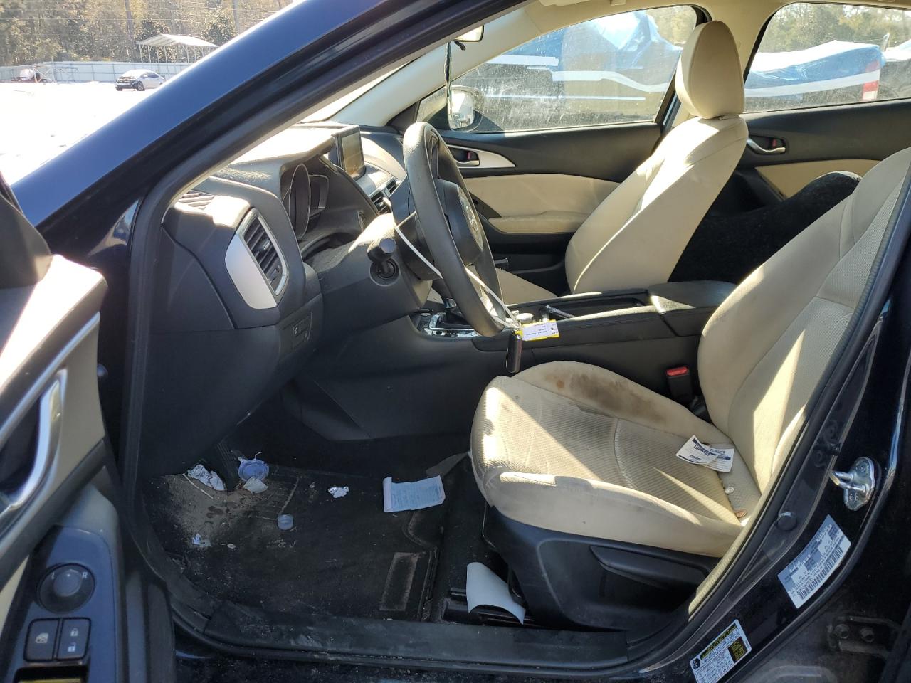 2017 Mazda 3 - Image 7