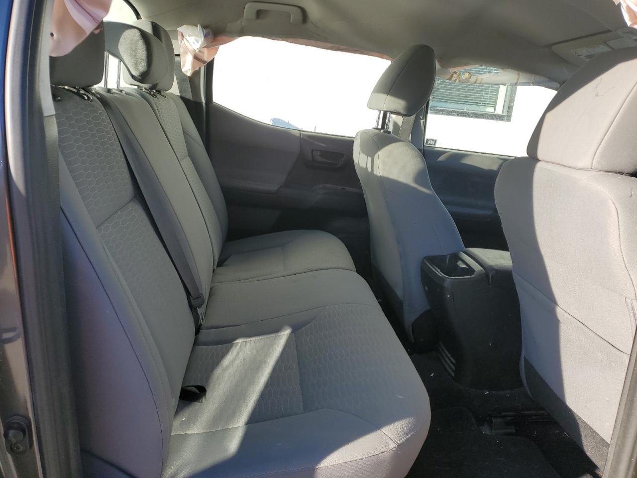 2018 Toyota Tacoma - Image 11