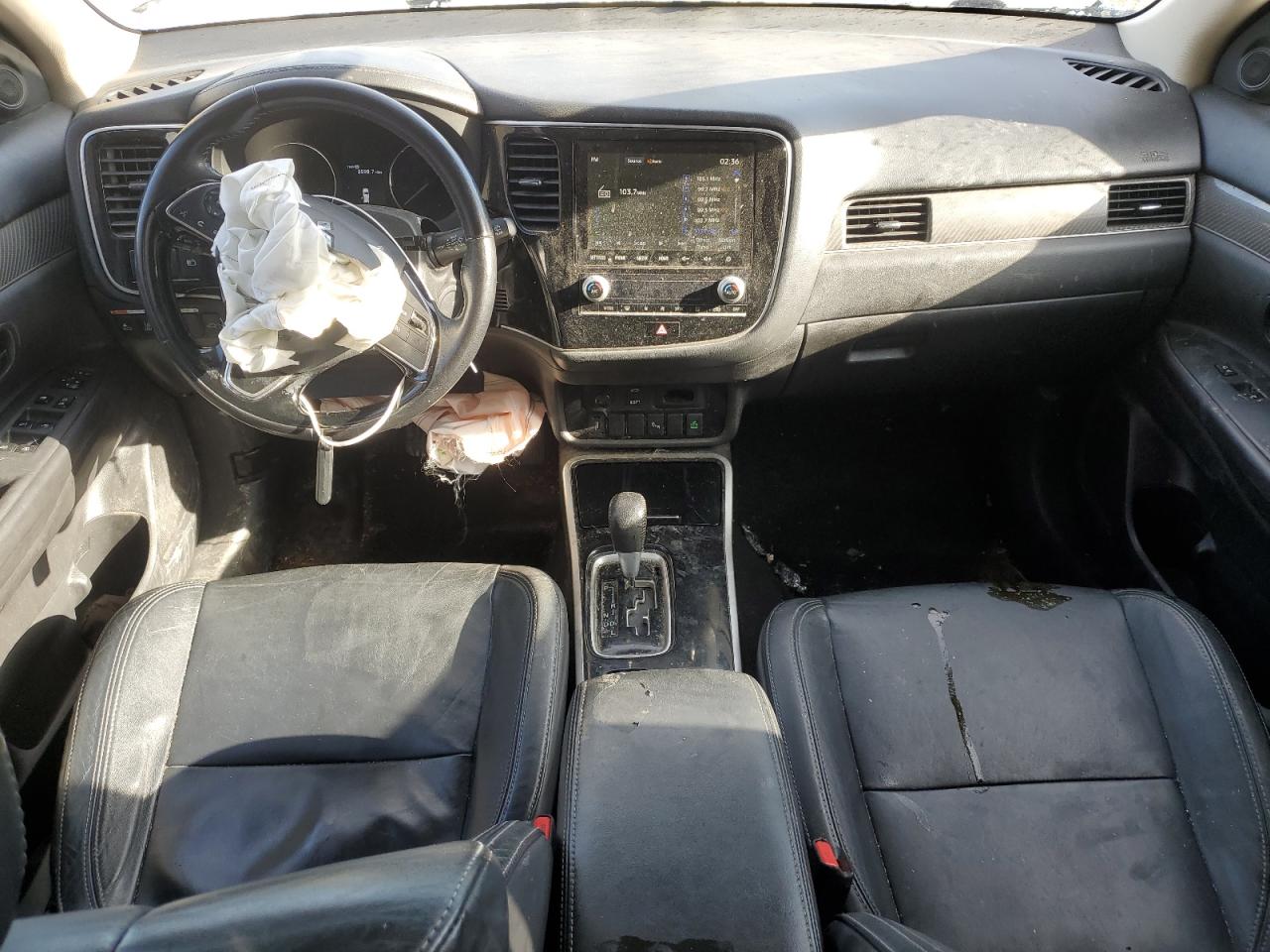2020 Mitsubishi Outlander - Image 8