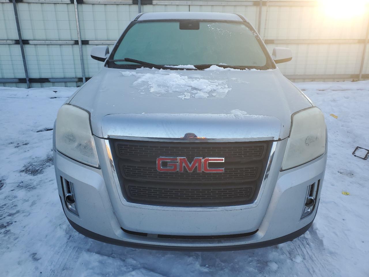 2015 GMC Terrain - Image 5