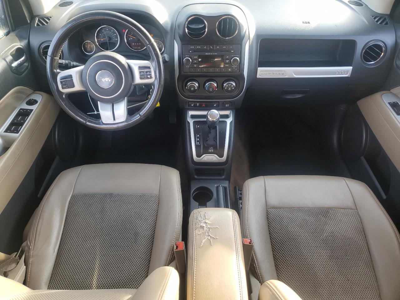 2017 Jeep Compass - Image 8