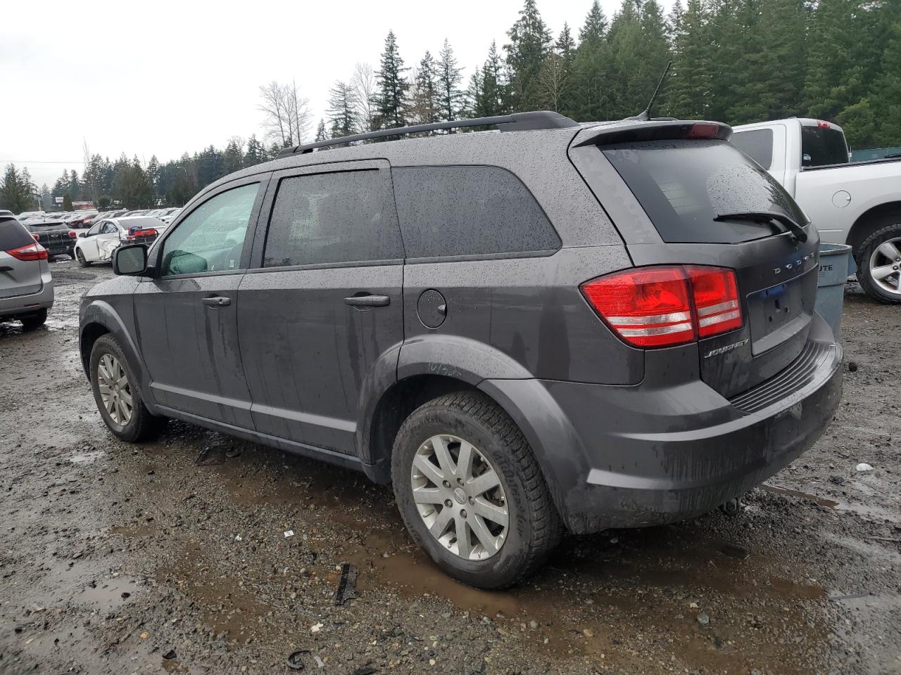 VIN 3C4PDCAB5JT384866 2018 DODGE JOURNEY no.2