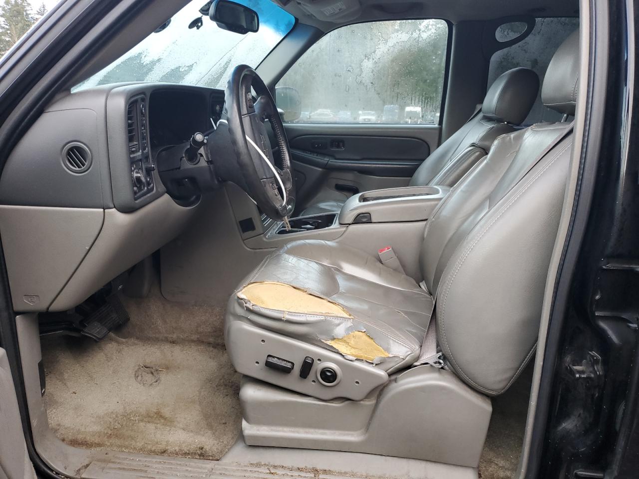 2003 Chevrolet Tahoe - Image 7